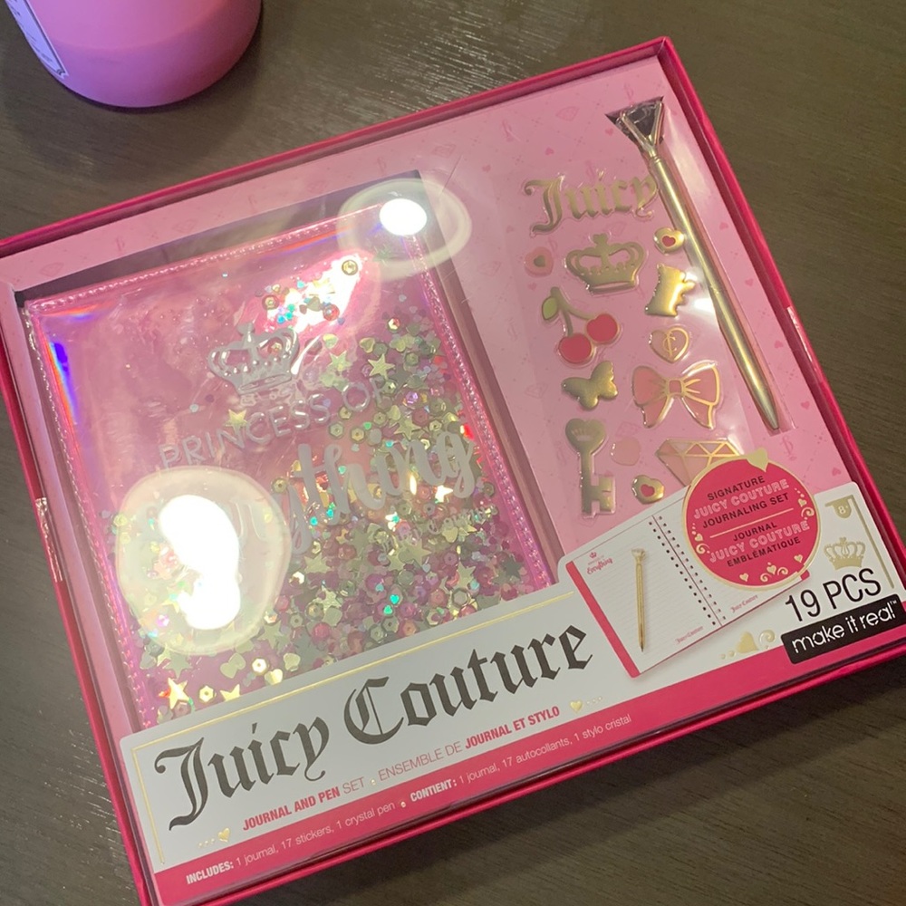 Juicy Couture | Journal